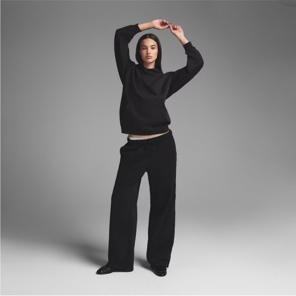 SKIMS COTTON FLEECE CLASSIC STRAIGHT LEG PANT BLACK NWT Onyx size M - Picture 1 of 8